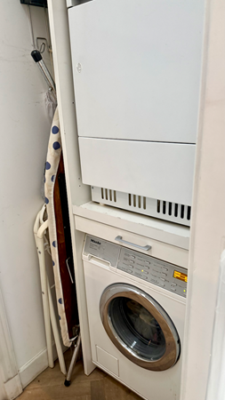 Medium property photo - Adelheidstraat, 2595 ED Den Haag